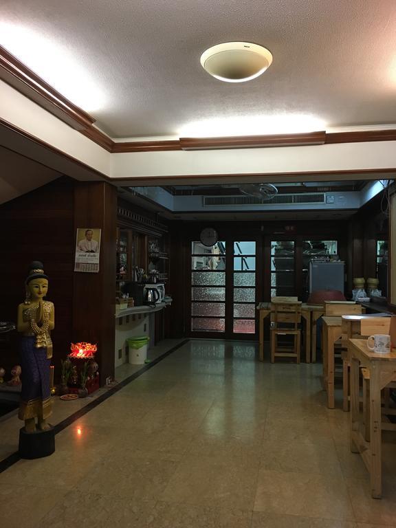 B&B 22 House Bangkok Esterno foto
