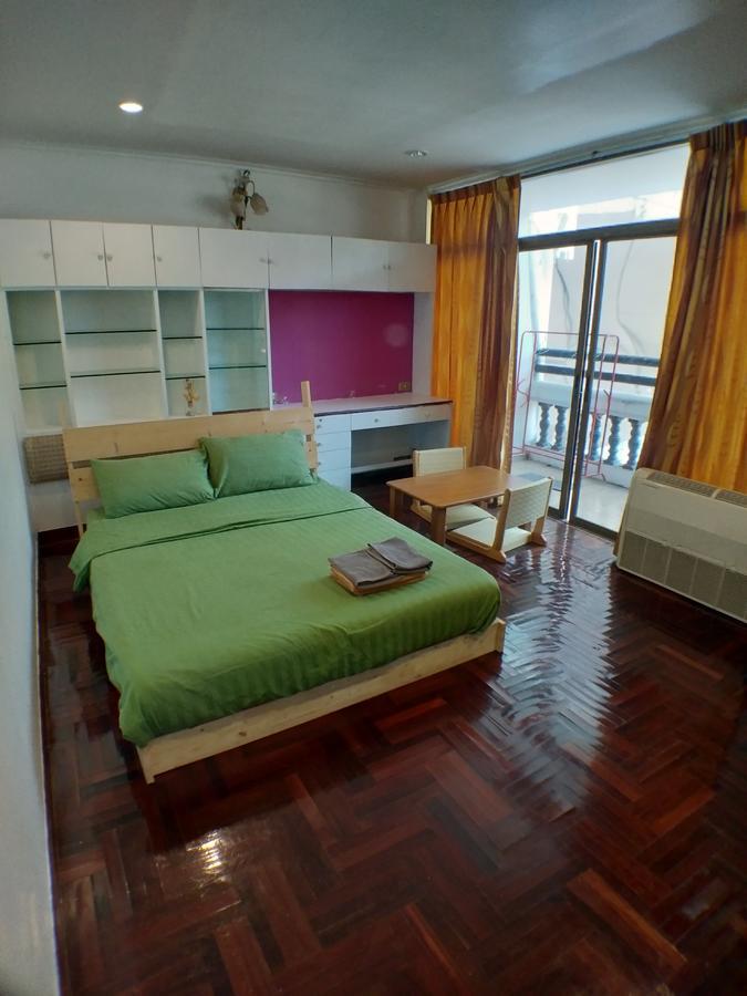 B&B 22 House Bangkok Esterno foto
