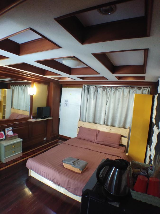 B&B 22 House Bangkok Esterno foto