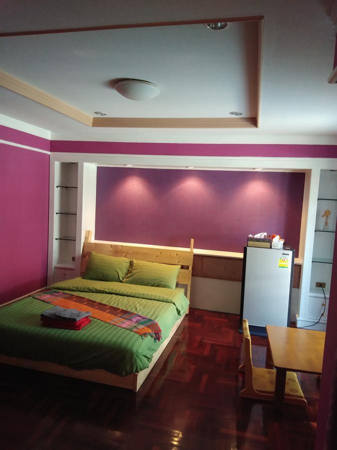 B&B 22 House Bangkok Esterno foto